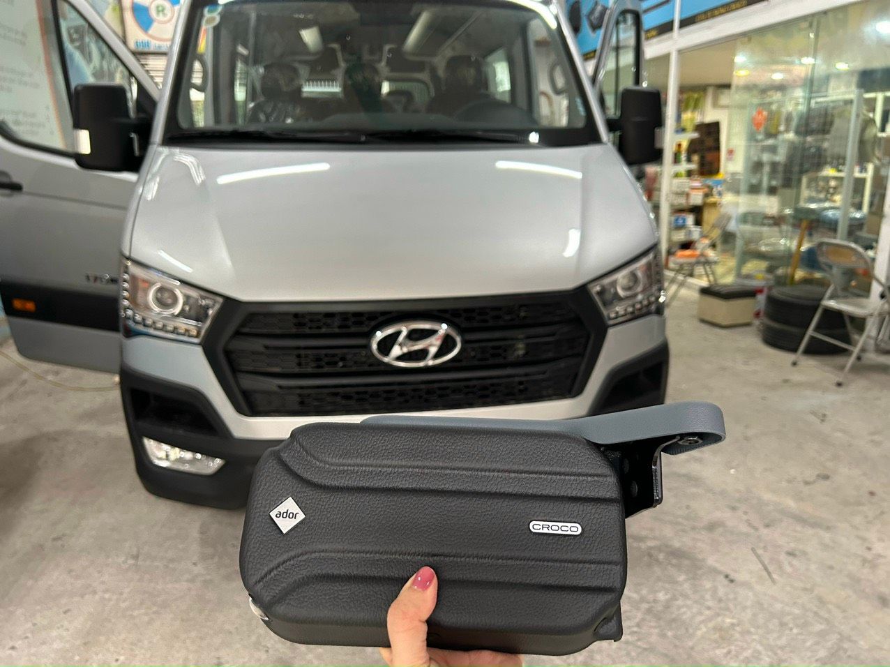 Sửa cửa lùa, cửa điện tự động Dcar Limousine, Transit, Hiace, Starex, Sprinter.