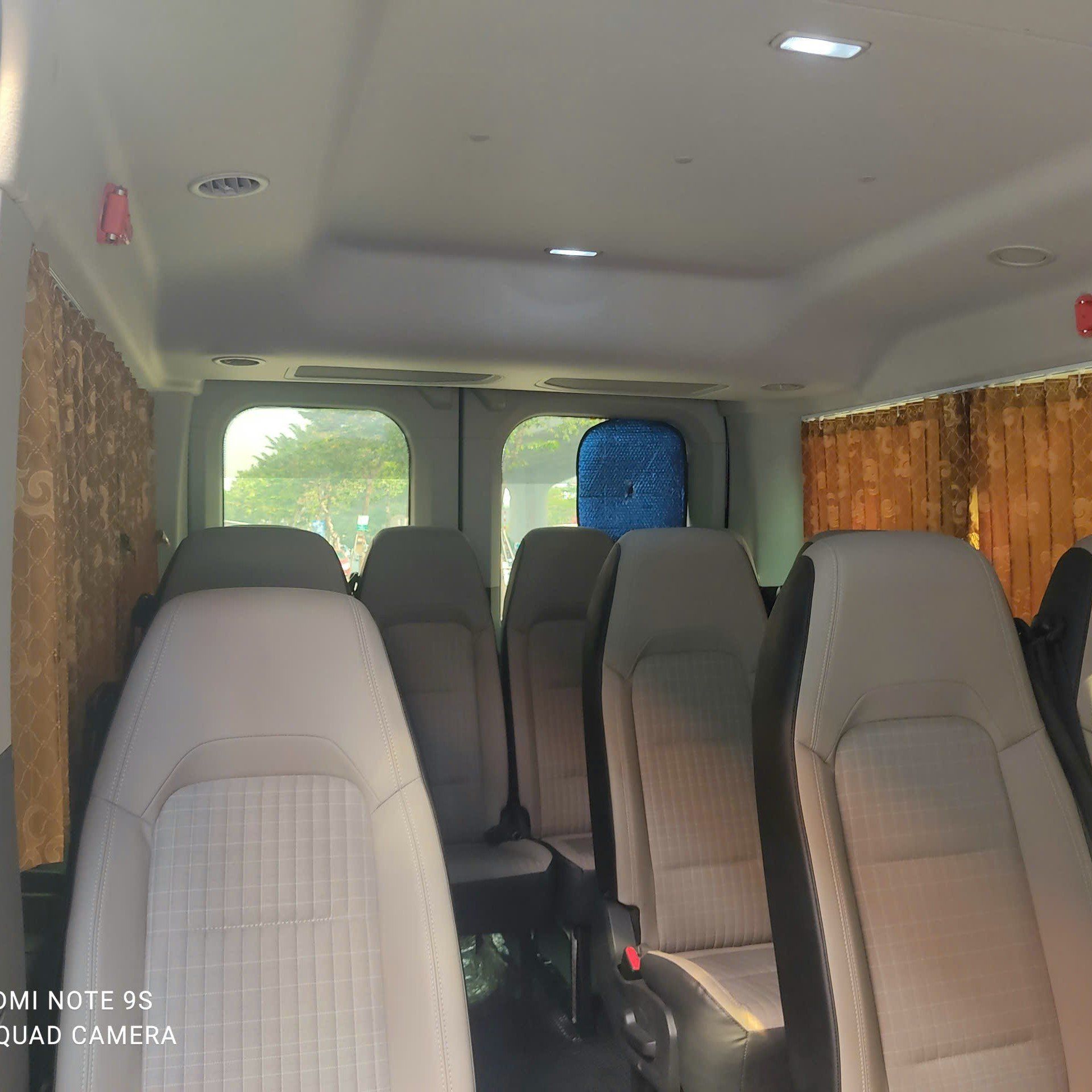 Rèm cửa cho xe Transit