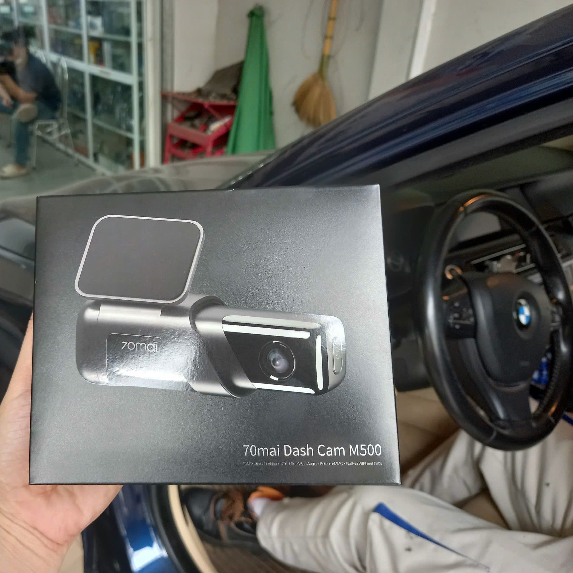 Cam hành trình Xiaomi M500 cho xe BMW
