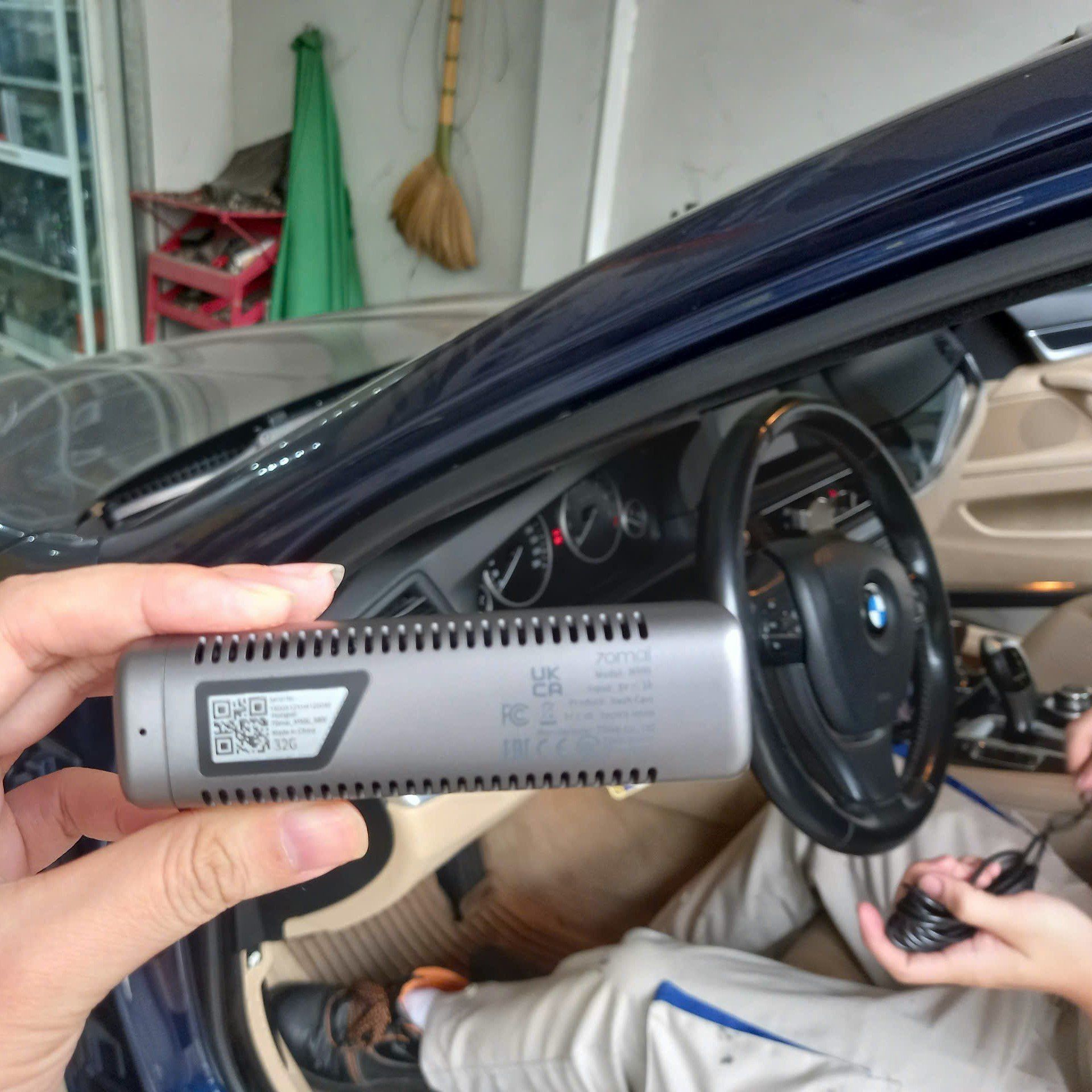 Cam hành trình Xiaomi M500 cho xe BMW