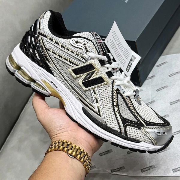  New Balance 1906r White Gold 
