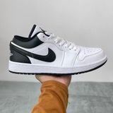  Jordan 1 Low Reverse Panda Like Auth 