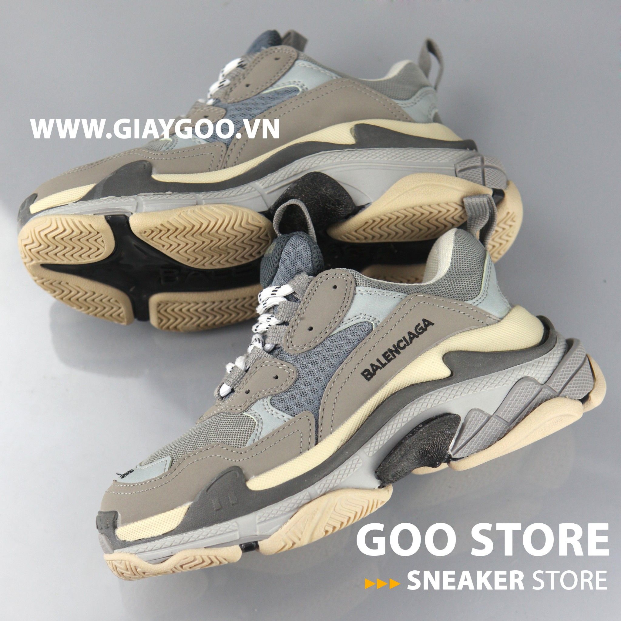  Giày Balenciaga Triple S xám 