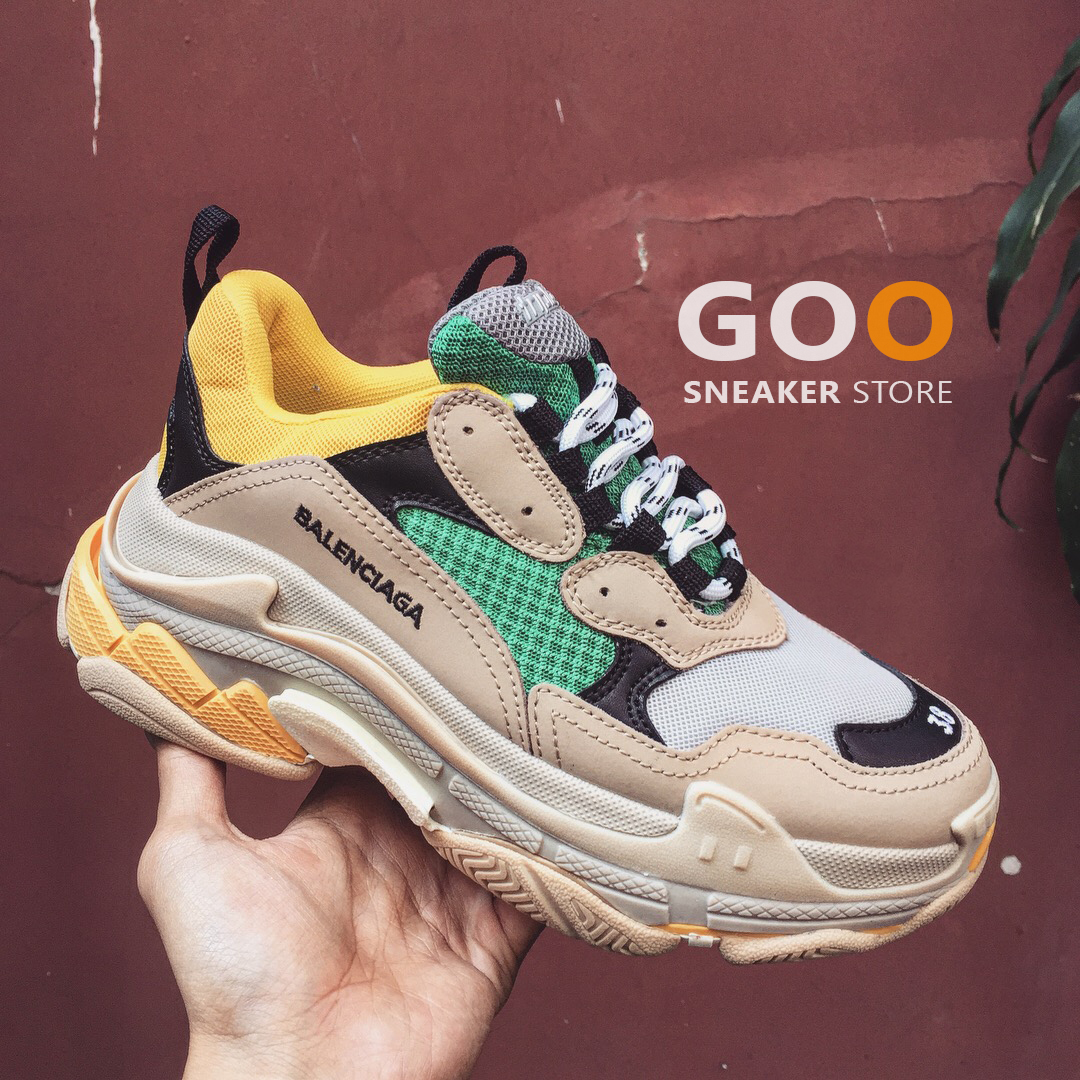 Giày Balenciaga Triple S Vàng replica – GOO STORE