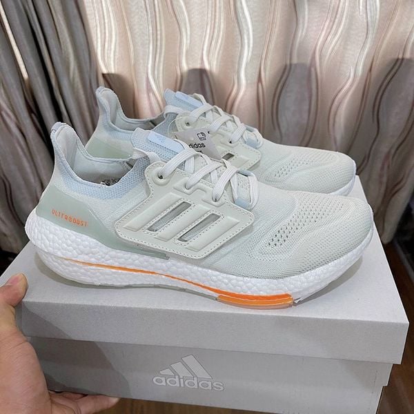 Ultra Boost 22 Trắng Kem Viền Cam (Boost nén) Like Auth