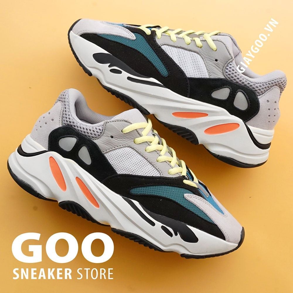 yeezy700 wave runner