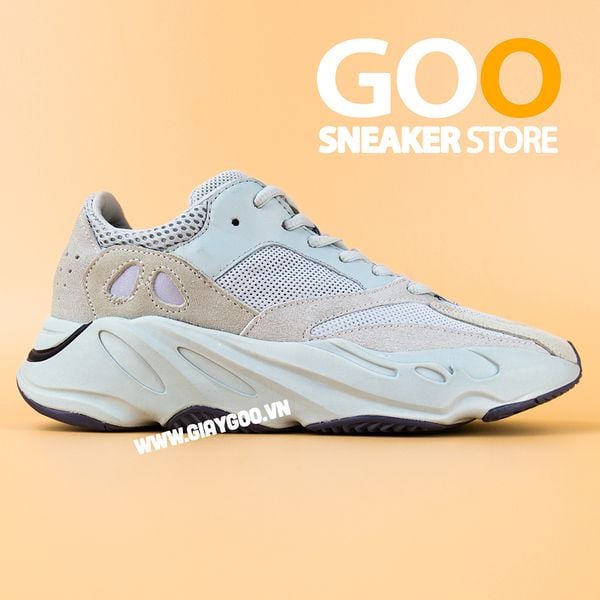sea salt yeezy 700