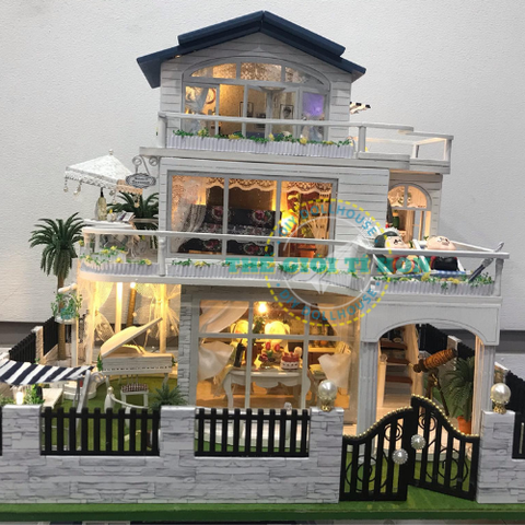 Đồ Chơi Xếp Hình Nhà Mini Của Chị Trân