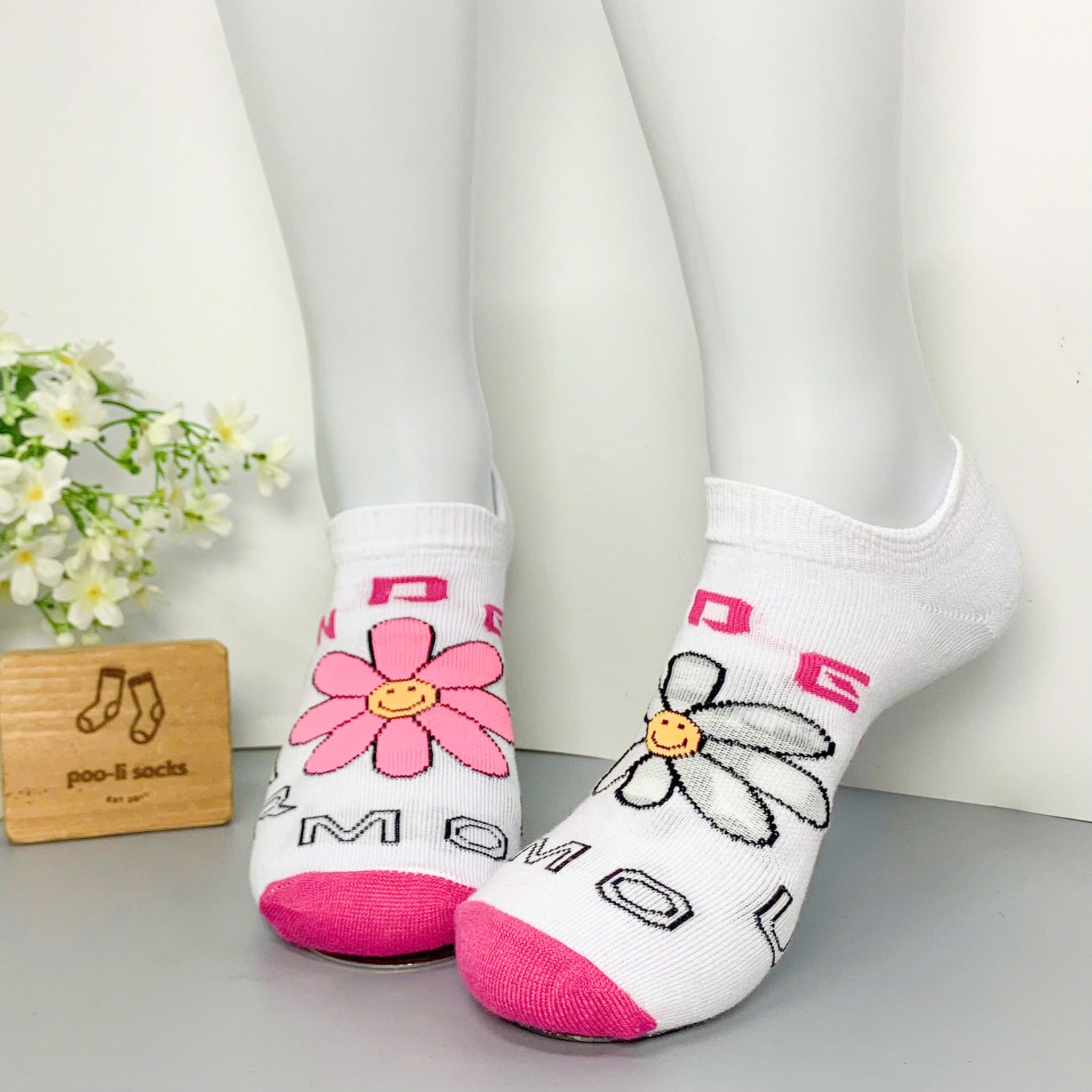 Vớ ngắn họa tiết AM bông hoa