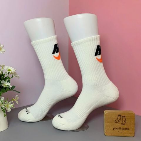  Vớ dài họa tiết logo màu cam 