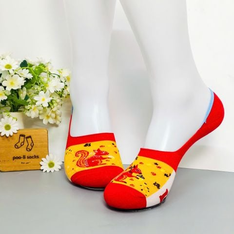 Vớ giấu họa tiết động vật sóc