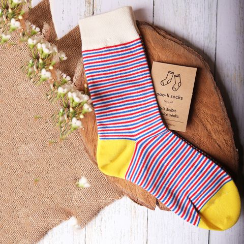 Vớ dài sọc xanh đỏ nhấn mũi gót vàng Vớ nam nữ 