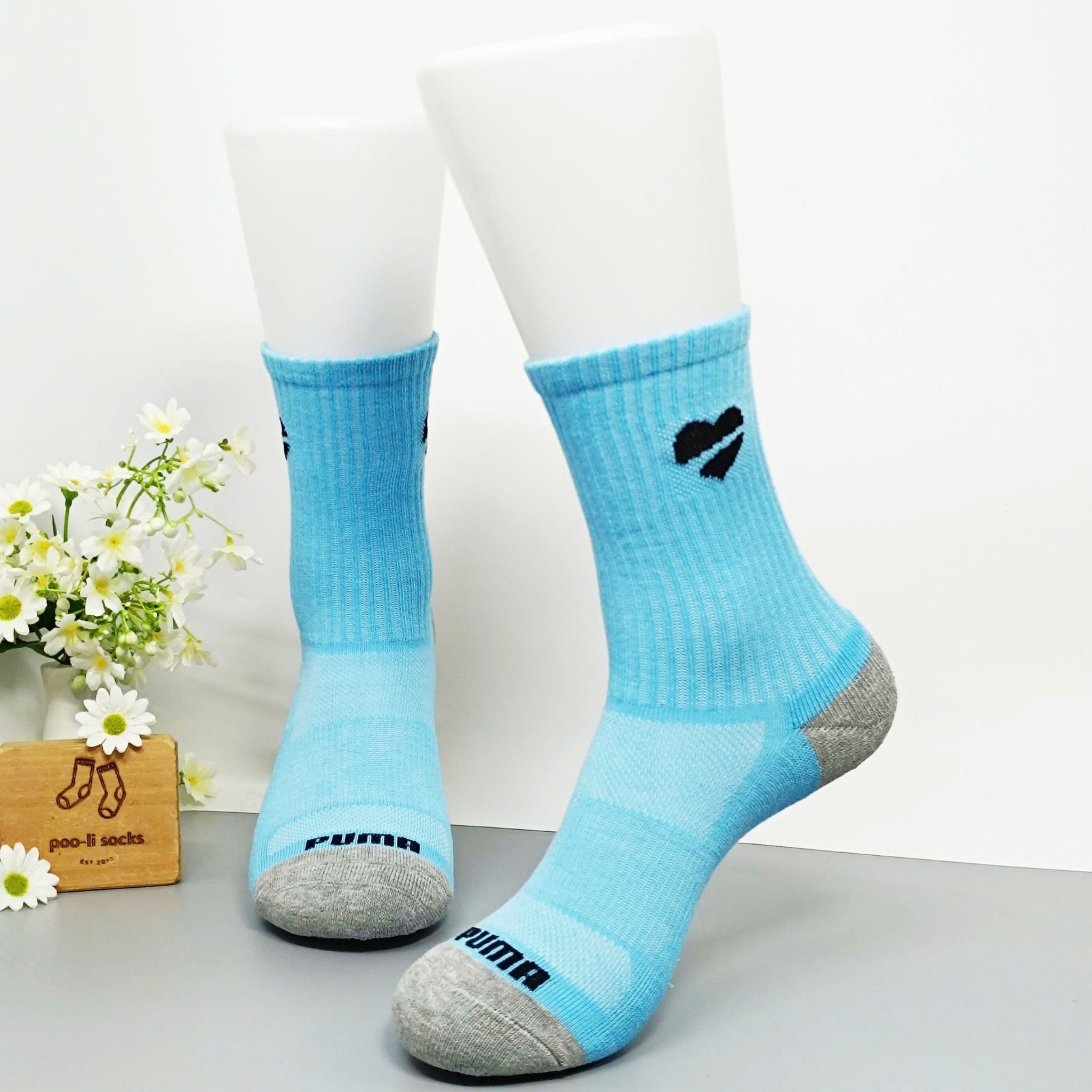 Vớ dài họa tiết thể thao