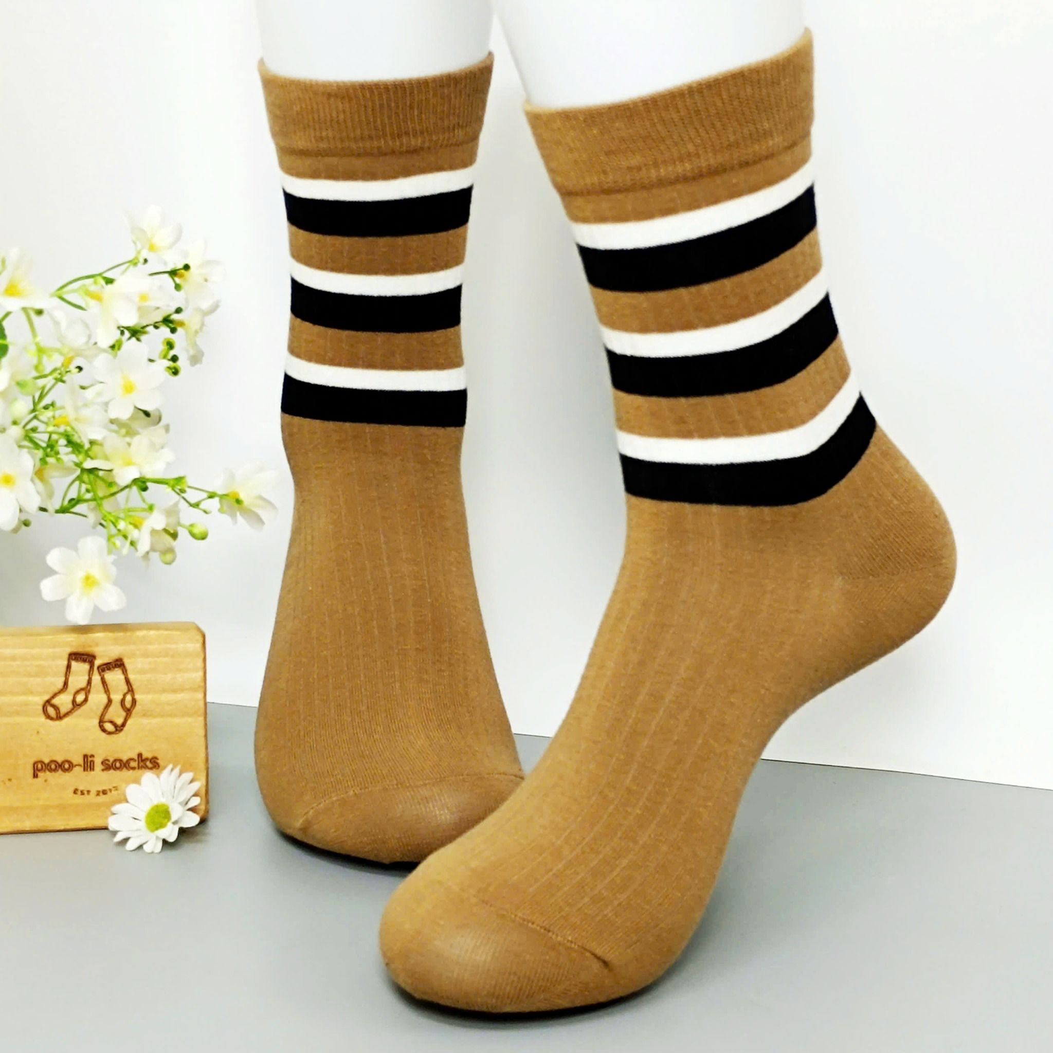 Vớ trung họa tiết thêu