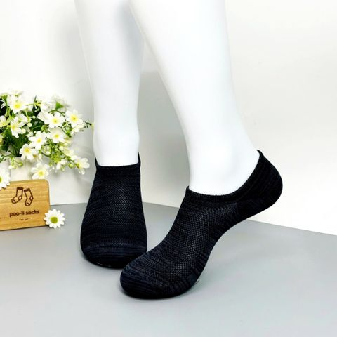 Vớ ngắn họa tiết xám đậm cổ ngắn