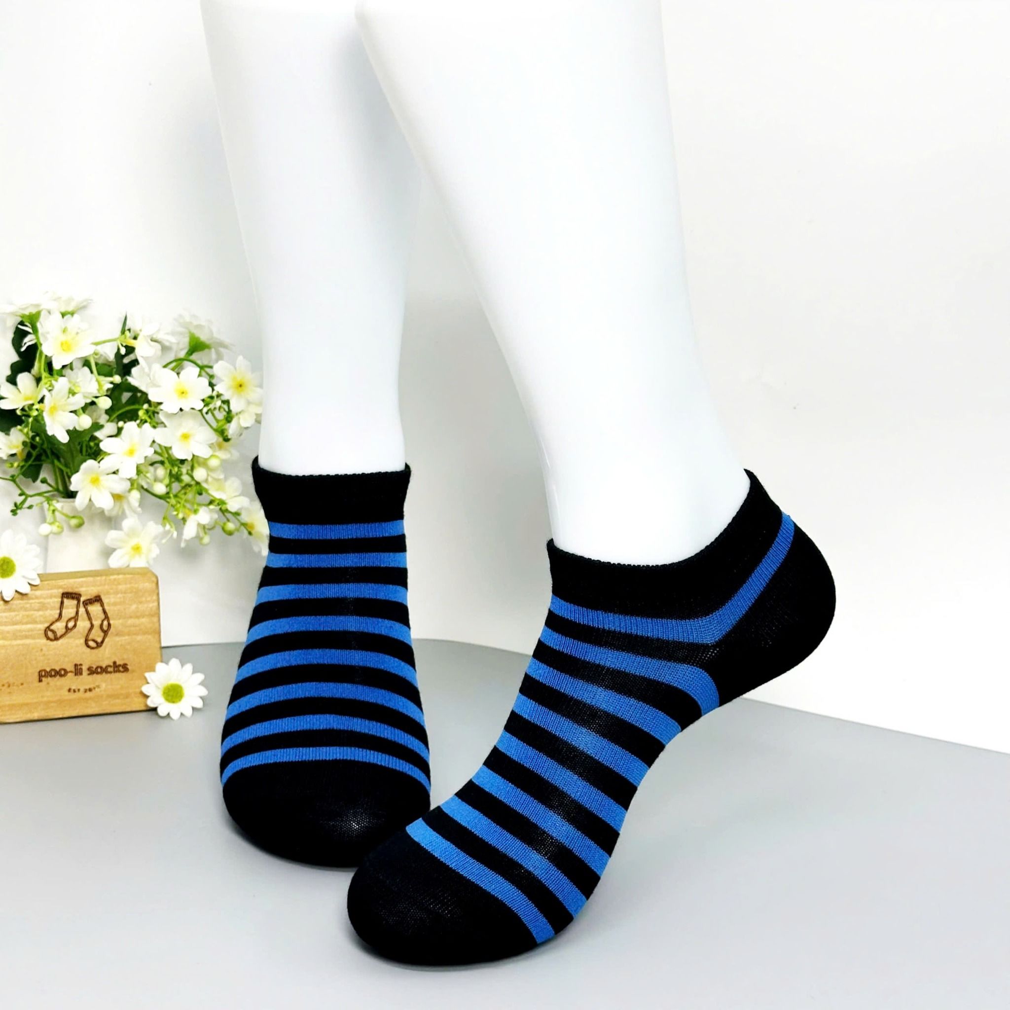 Vớ ngắn họa tiết