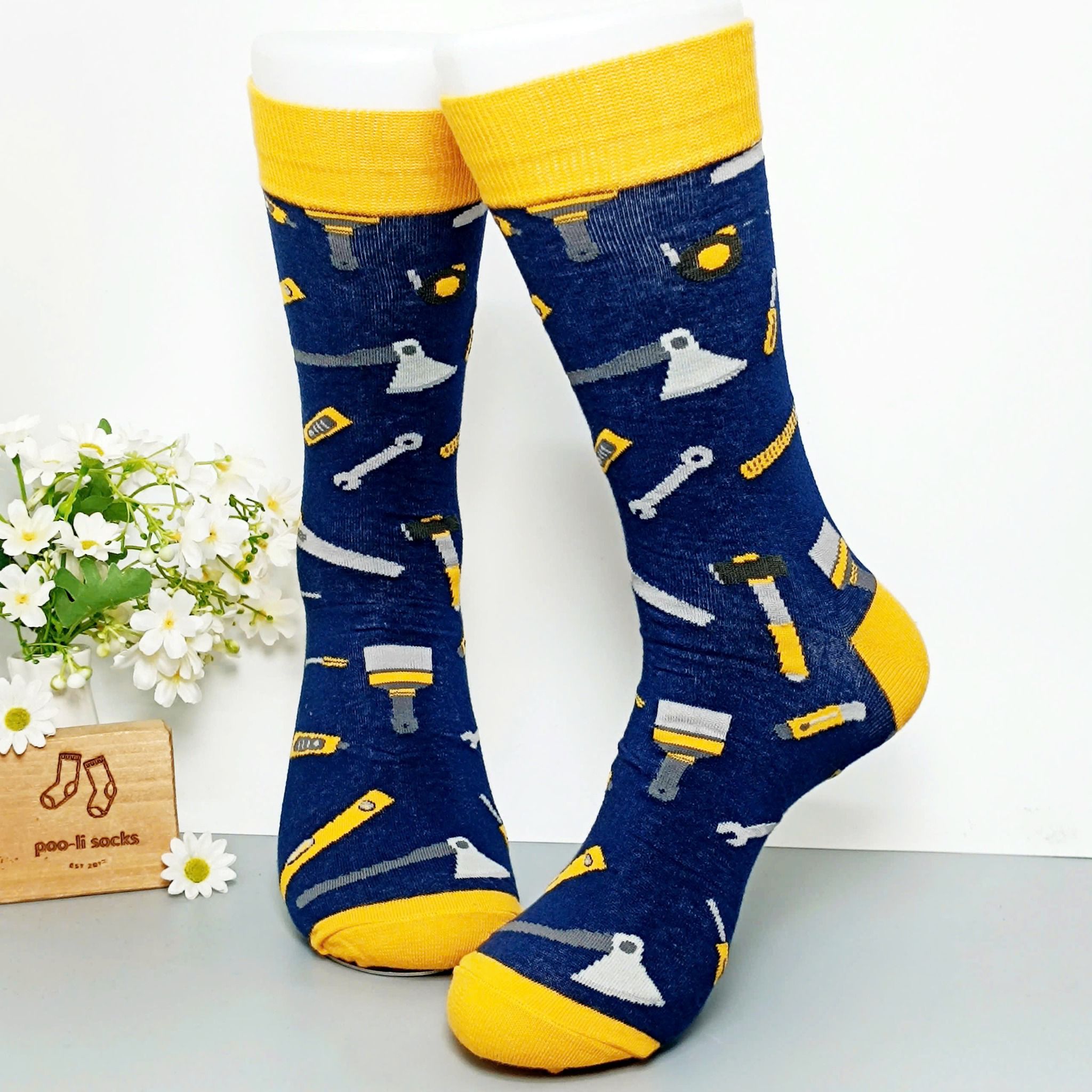 Vớ dài hoạ tiết đồ nghê sửa chữa