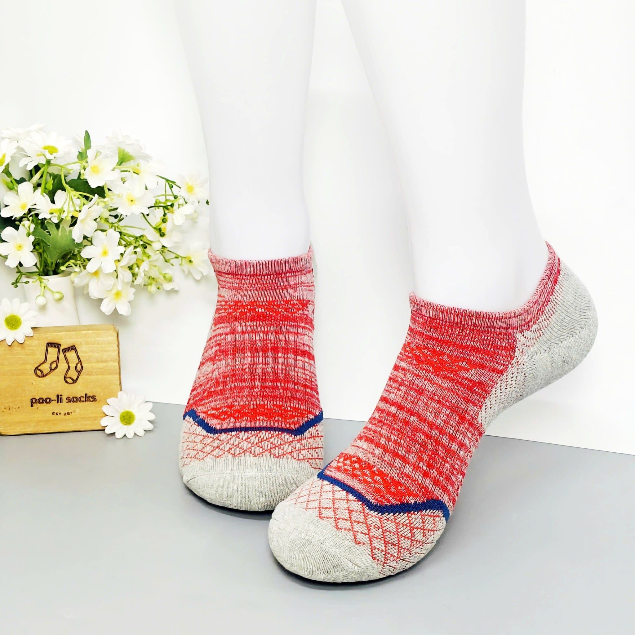 Vớ ngắn họa tiết kết hợp màu