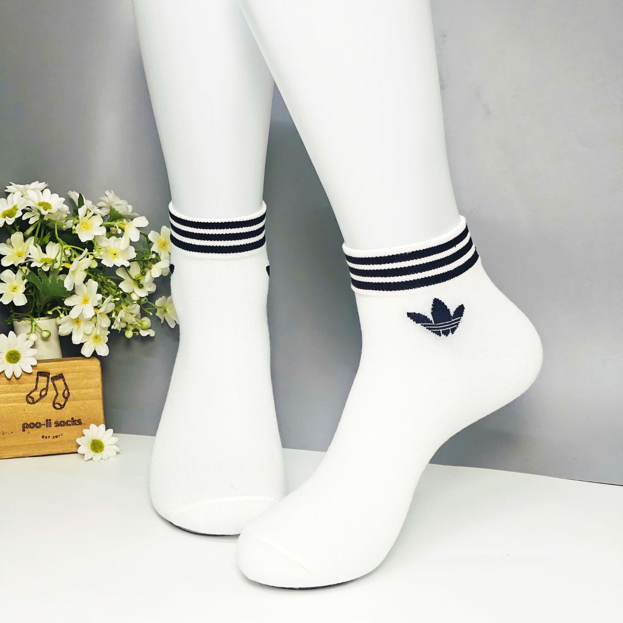 Vớ trung thể thao Adidas