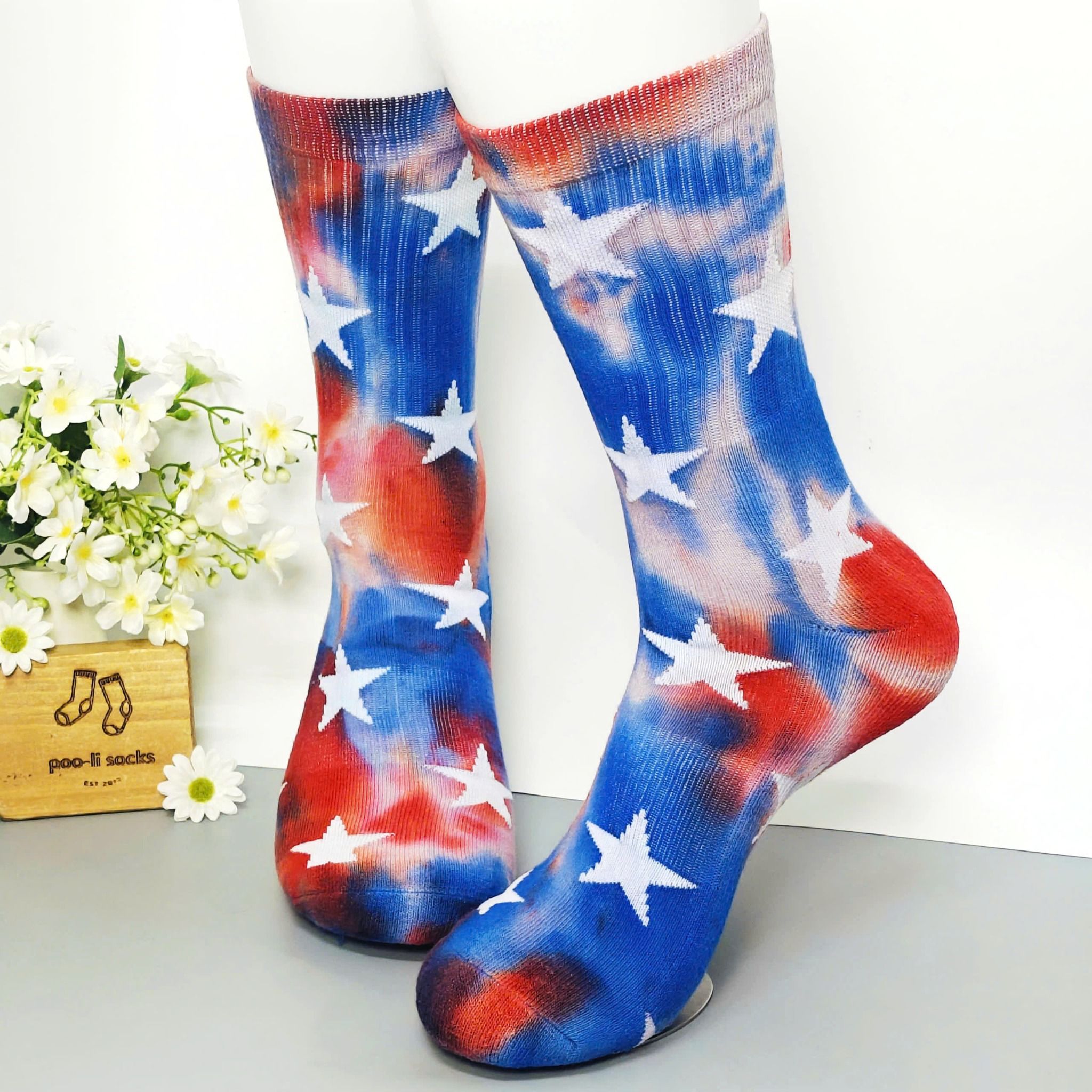 Vớ dài màu loang họa tiết ngôi sao