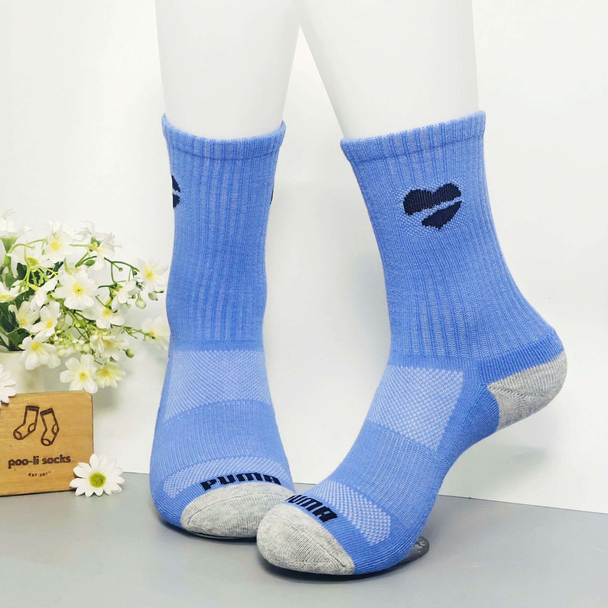 Vớ dài họa tiết thể thao