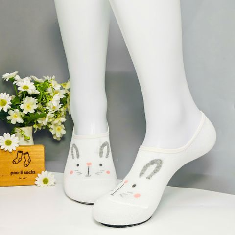 Vớ ngắn họa tiết mèo mũi hồng