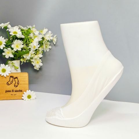 Vớ giấu trơn ren mũi trắng