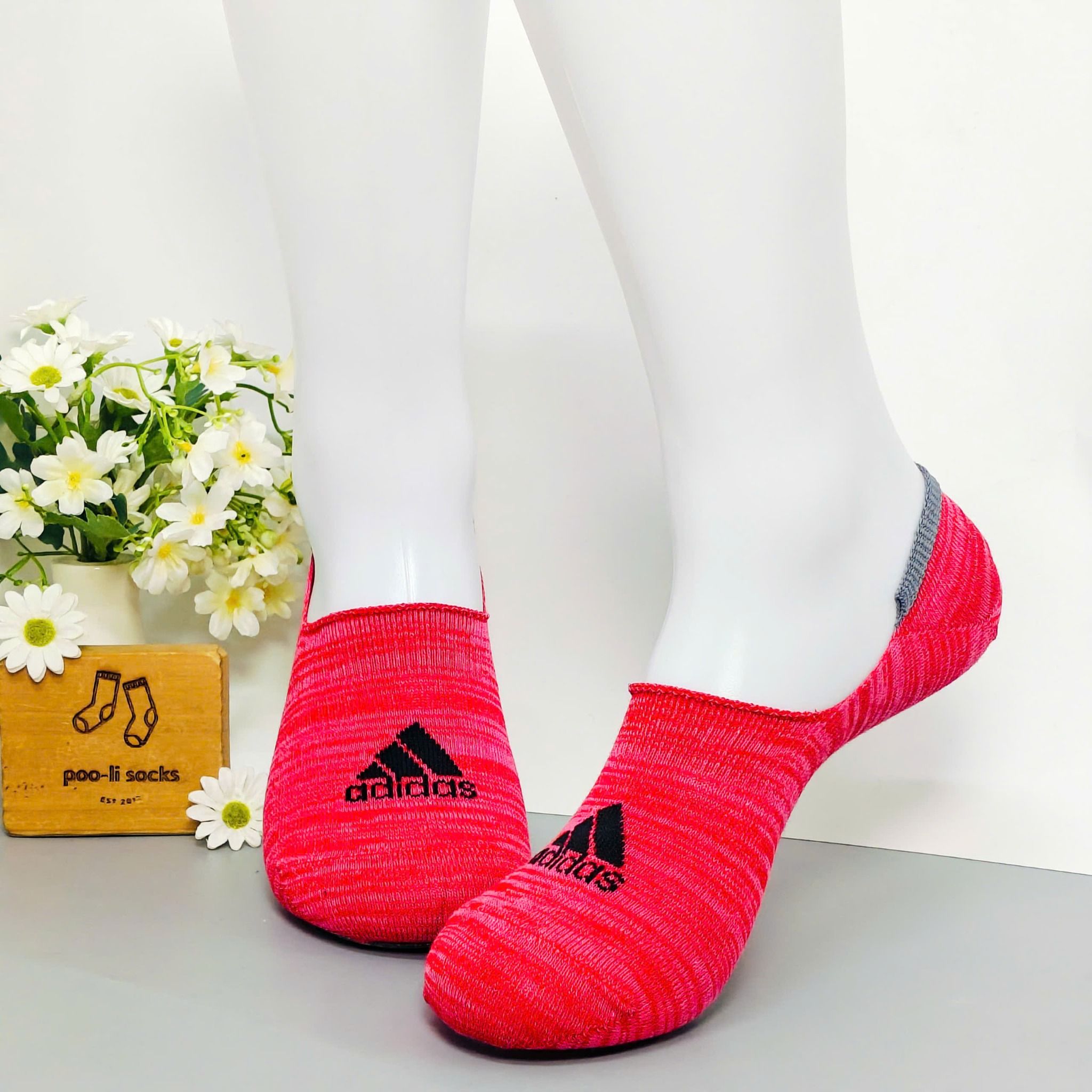 Vớ giấu họa tiết thể thao