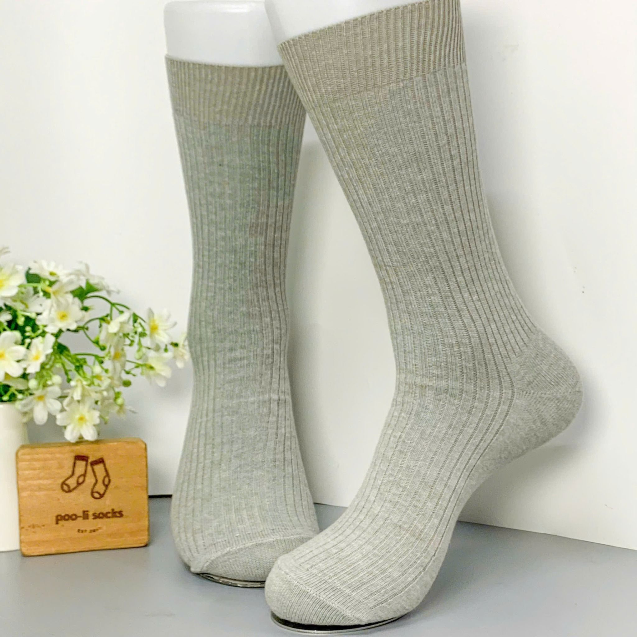 Vớ dài trơn màu xám nhạt