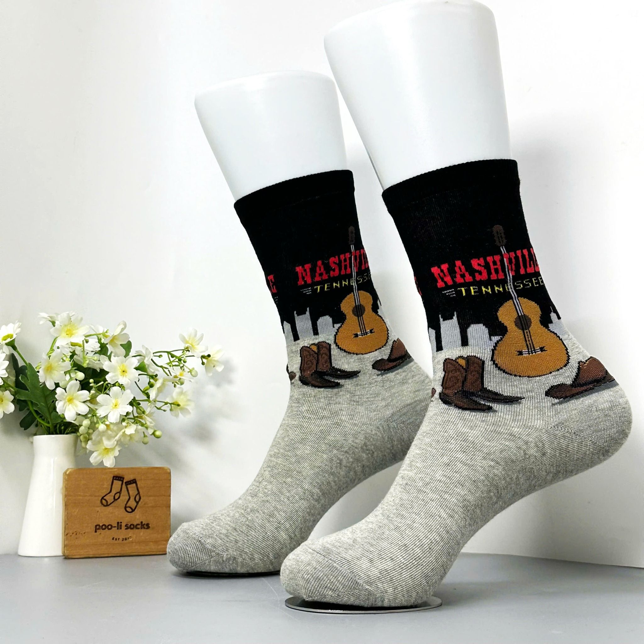 Vớ dài họa tiết đàn guitar đen xám