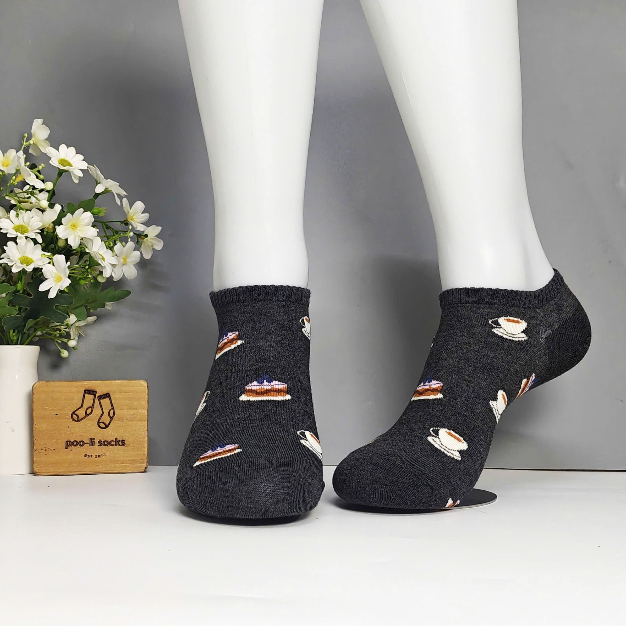 Vớ ngắn màu xám họa tiết cà phê bánh ngọt
