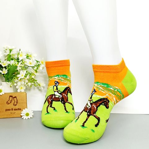 Vớ ngắn họa tiết nghệ thuật cưỡi ngựa