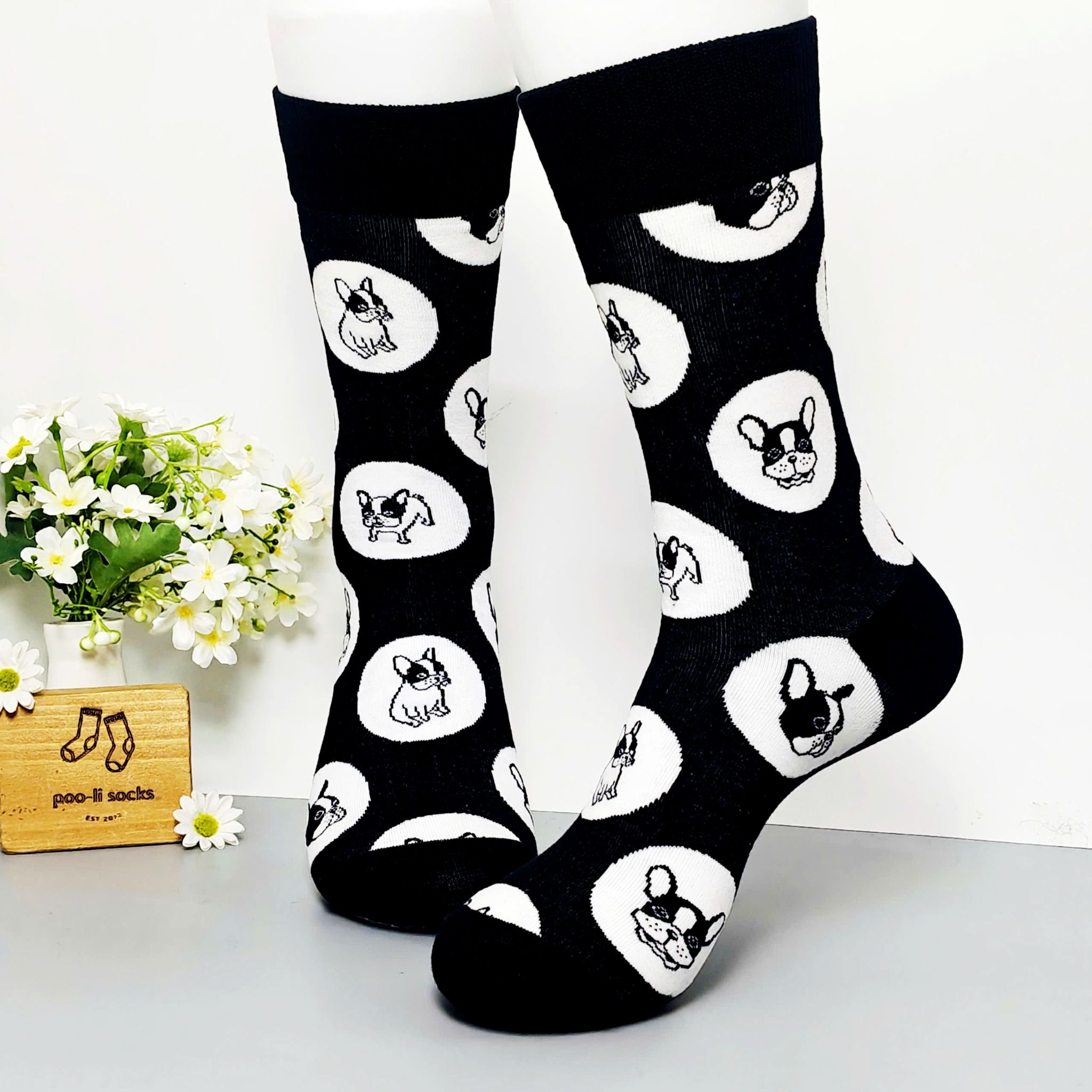 Vớ dài đen hoạ tiết chó bull pháp