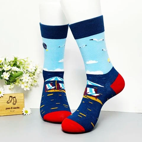 Vớ dài họa tiết phiêu lưu xanh