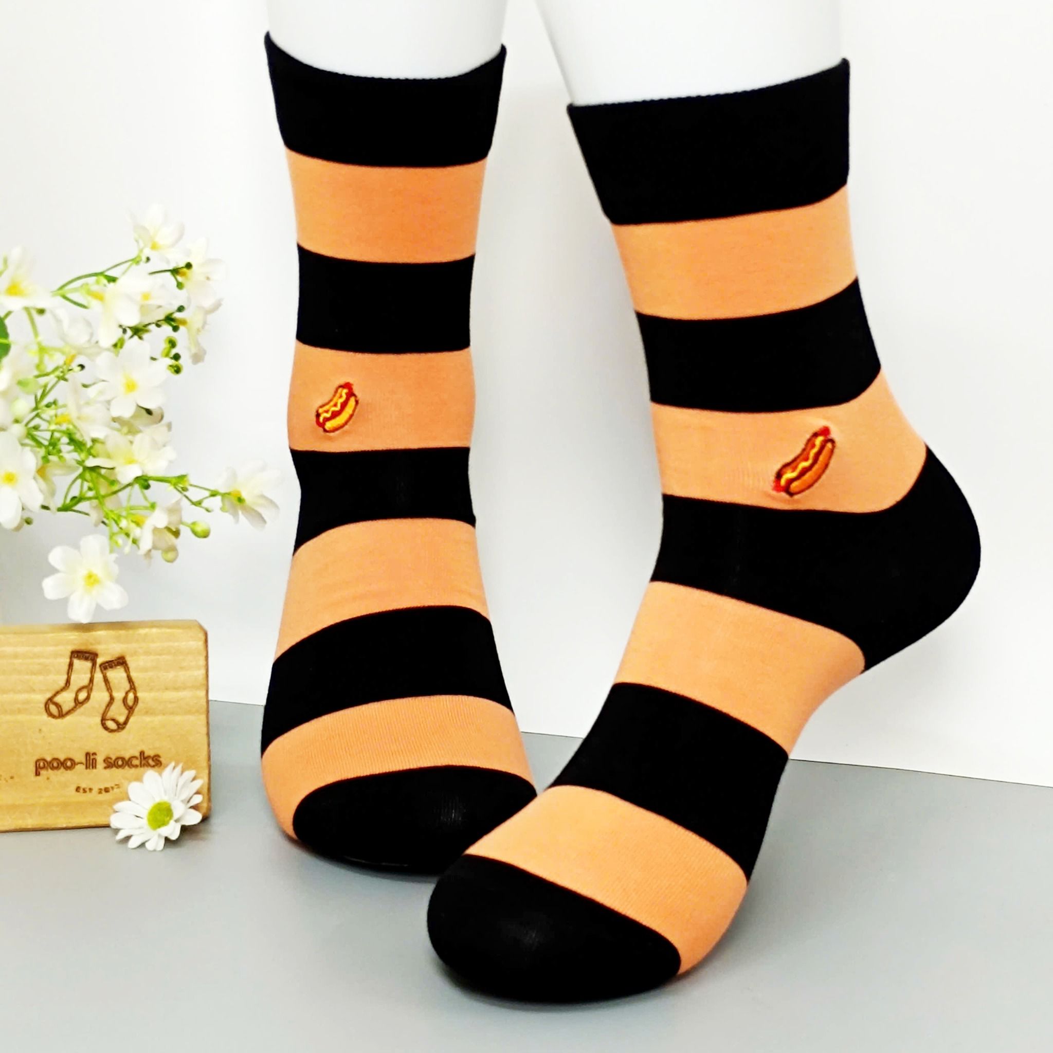 Vớ trung sọc họa tiết thêu