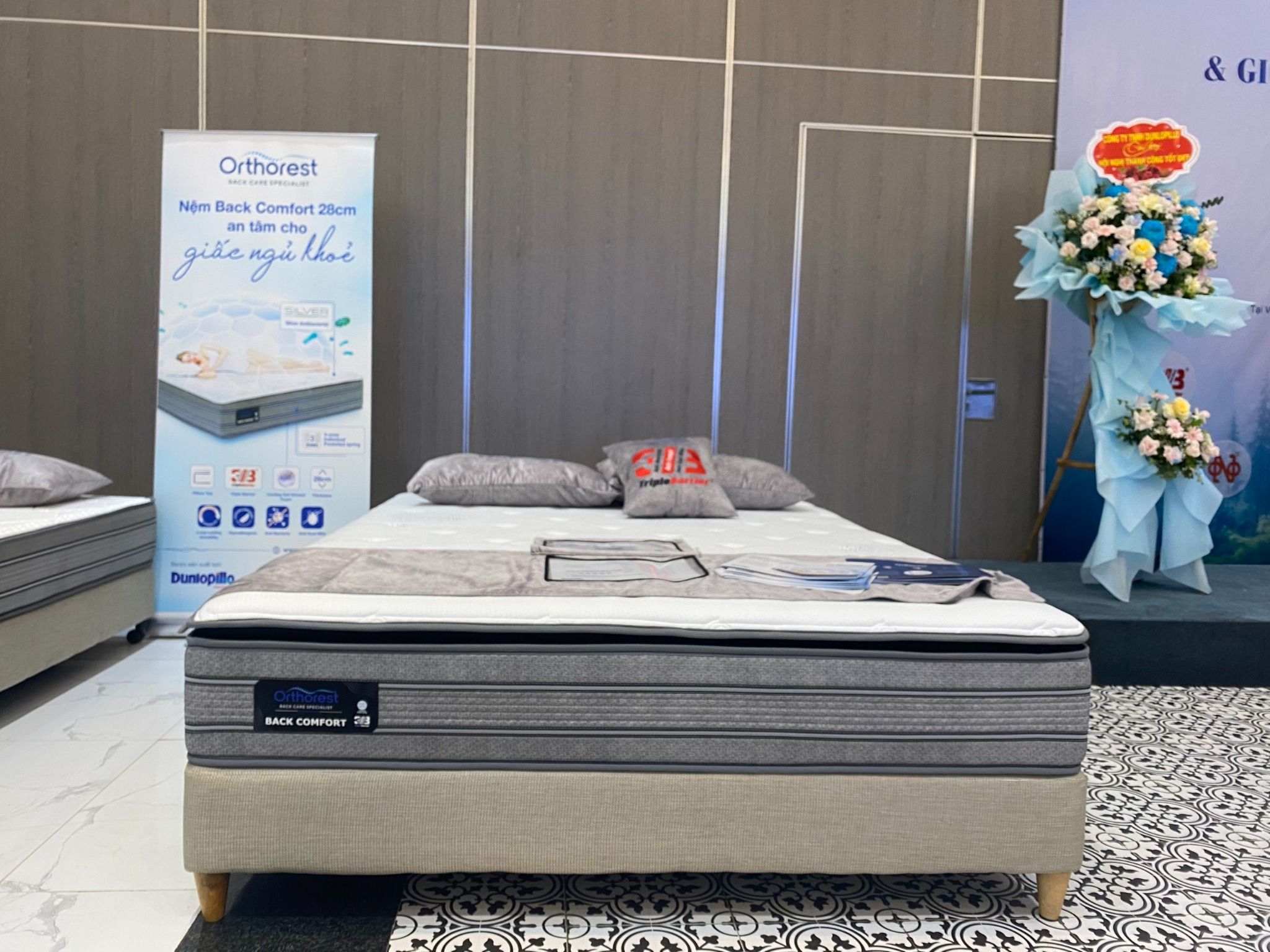 dem lo xo back comfort orthrest dunlopillo 28cm