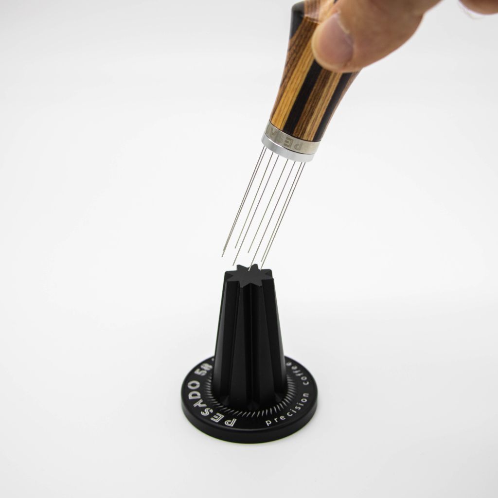 Đế dụng cụ làm tơi Clump Crusher Stand (WDT Stool) - Pesado