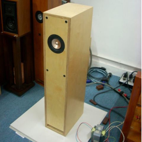  Loa Cột Pensil R70.3 cho Markaudio CHR70 