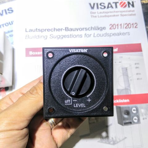  Biến trở/ Chiết áp/ L-pad 8 ohm 20W Visaton LC 57 