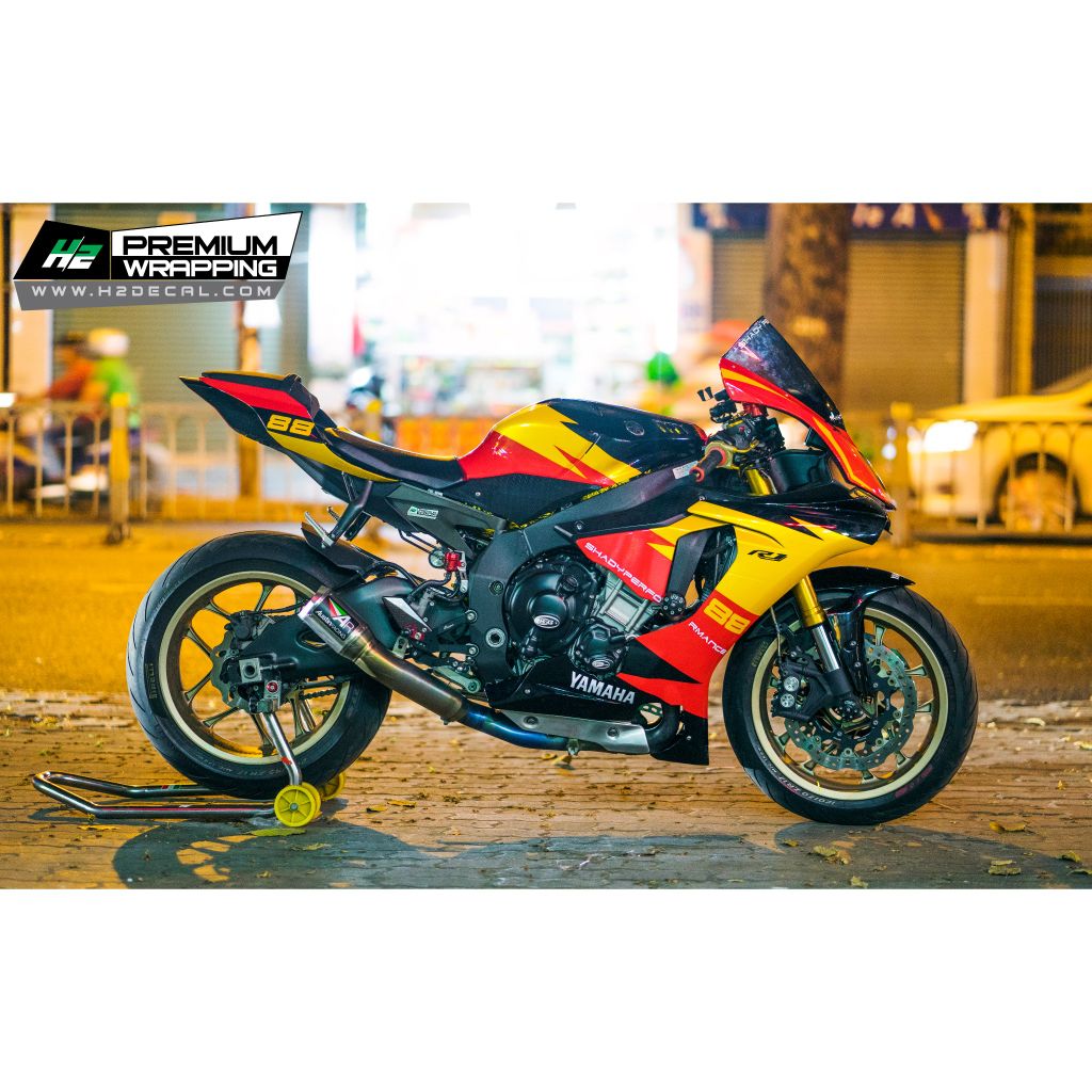 TEM XE YZF R1 - MẪU 017