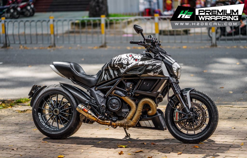 TEM XE DIAVEL - MẪU 004