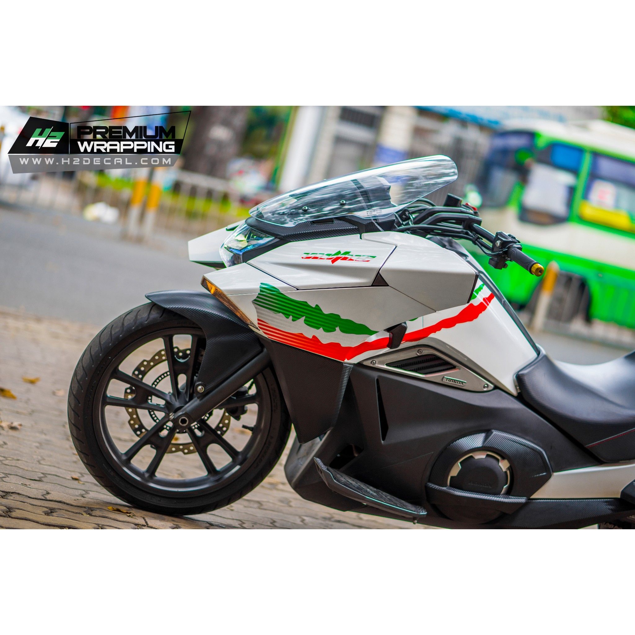 Scooter hầm hố Honda NM4 2014 xuất hiện ở Sài Gòn  Báo Quảng Ninh điện tử