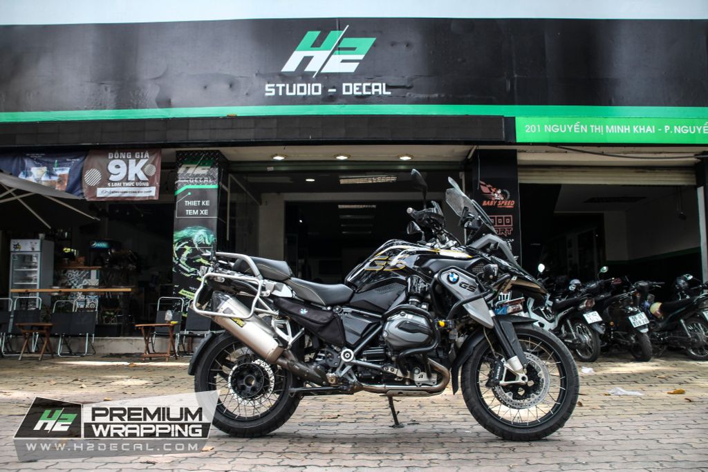 TEM XE R 1200 RS - MẪU 002