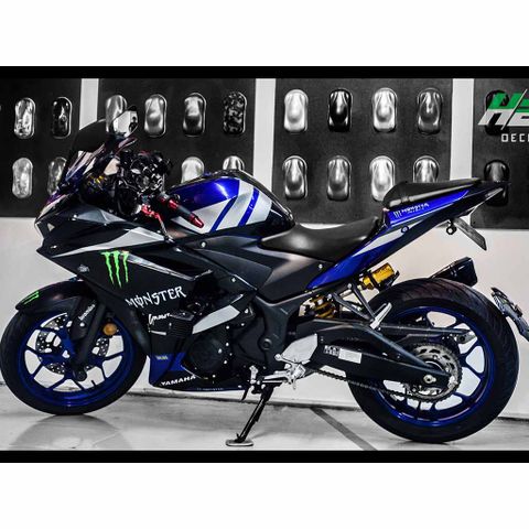 TEM XE YZF R3 - MẪU 001