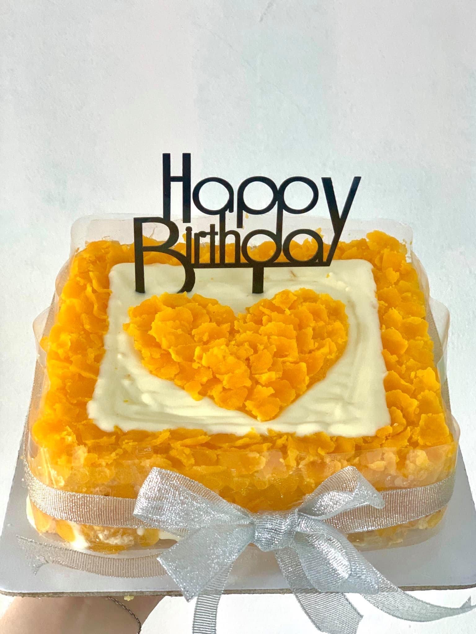 Bông lan trứng muối sinh nhật MẪU LỊCH vuông  Sinh nhật Bánh sinh nhật  Bánh ngọt