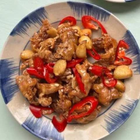  Chân gà có xương chiên me 