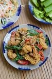 Chân gà rút xương rang muối