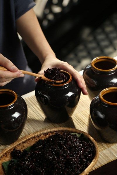  Rượu nếp cẩm đặc biệt ( hũ sành) 