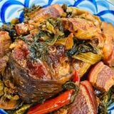 Cá trắm kho dưa