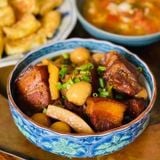 Thịt kho tàu trứng cút